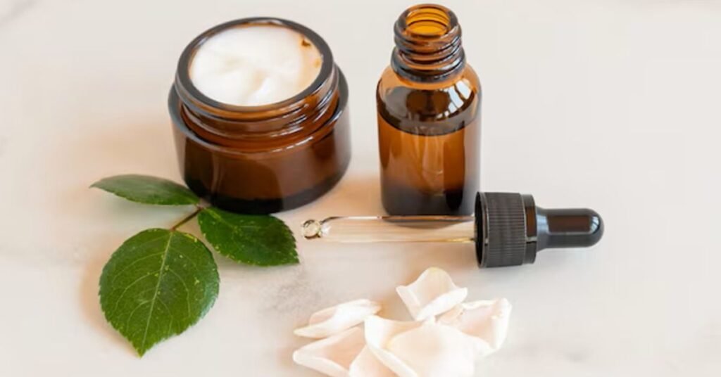 Qual o melhor creme para o rosto na menopausa: 5 melhores para você usar